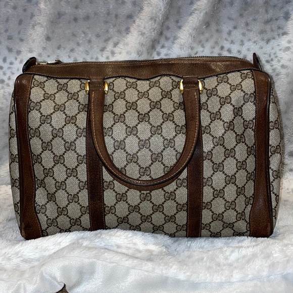 Vintage authentic Gucci bag. - Picture 1 of 7
